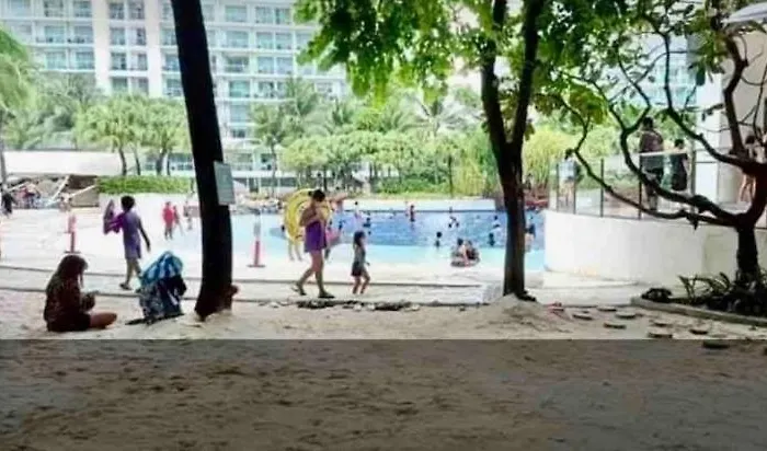 Apartment Azure 1br Next To Mall, Near & Airport *