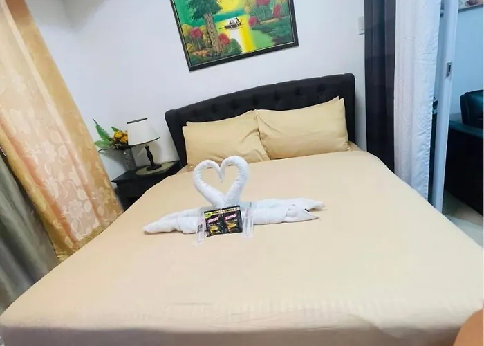 Apartment Azure 1br Next To Mall, Near & Airport *